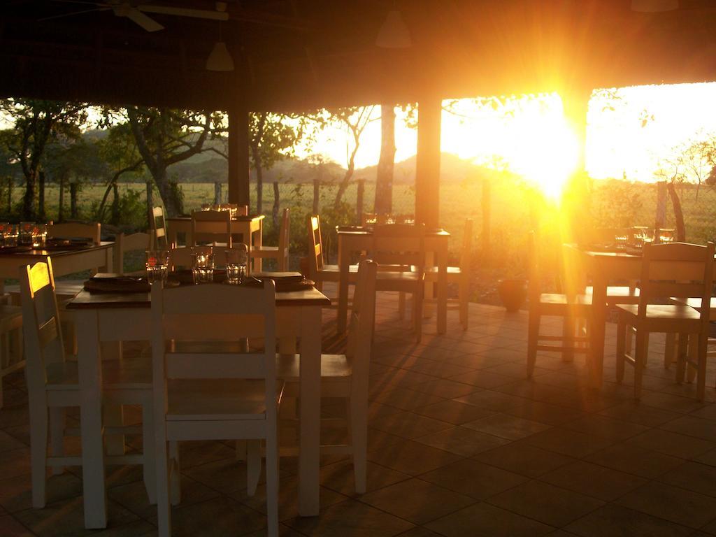 Naturalmente Boutique Bungalows Y Cocina Mediterranea Las Lajas  Exterior photo